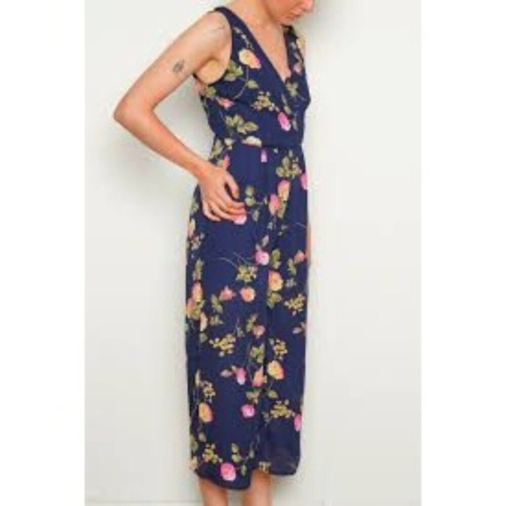 Sienna Sky Navy Blue Floral V Neck Wide Leg Jumpsuit Women's Size L